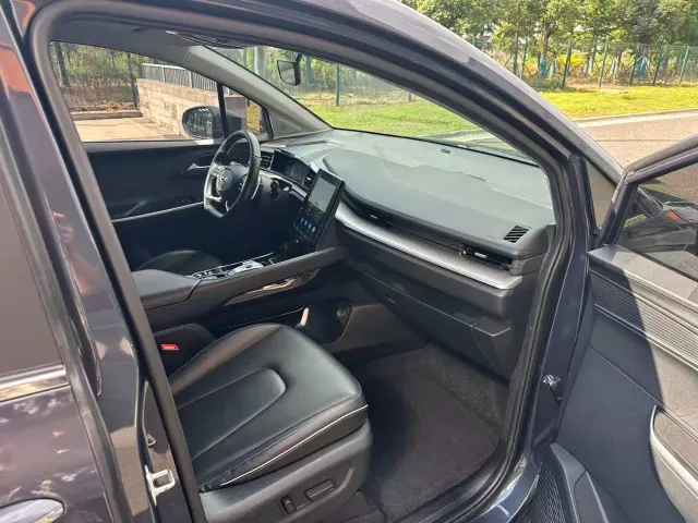 Hyundai Custo — Фото автомобиля 18