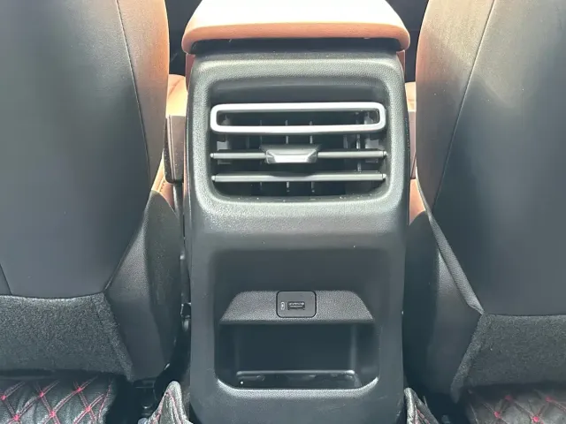 Changan Eado — Фото автомобиля 22