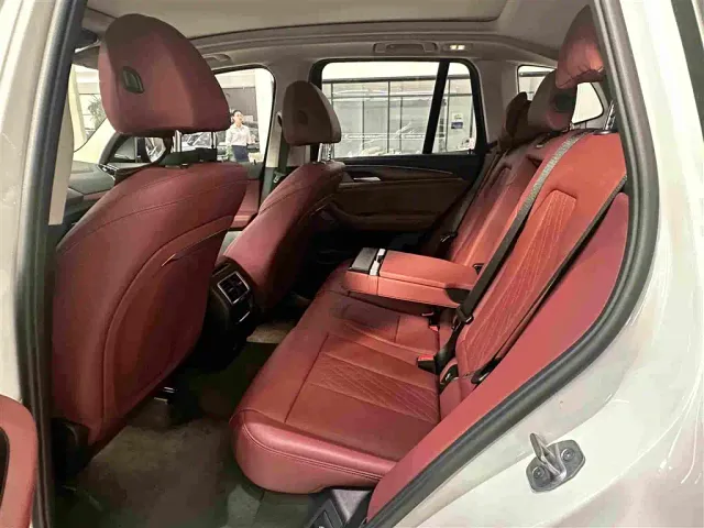 BMW X3 — Фото автомобиля 15