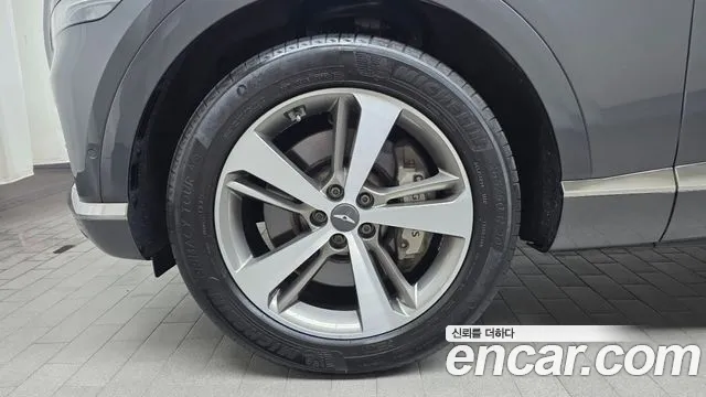 Genesis GV80 2.5T Бензин AWD — Фото автомобиля 4