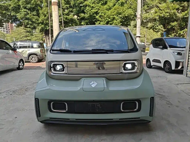 Baojun KiWi EV — Фото автомобиля 2