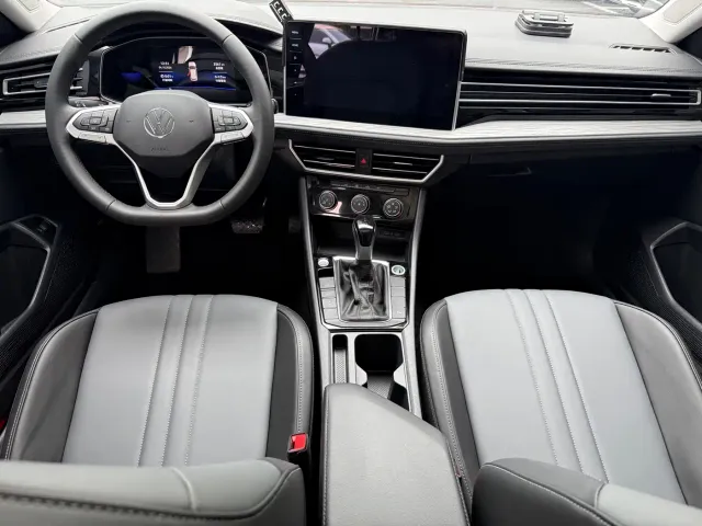 Volkswagen Sagitar — Фото автомобиля 10
