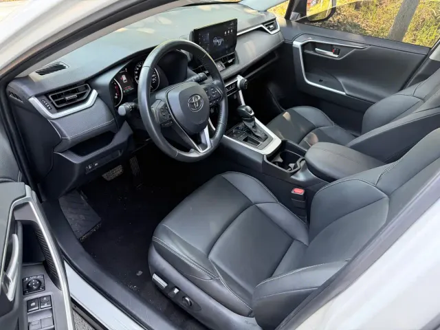 Toyota Wildlander — Фото автомобиля 3