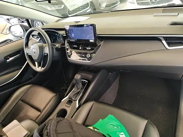 Toyota Corolla — Фото автомобиля 9