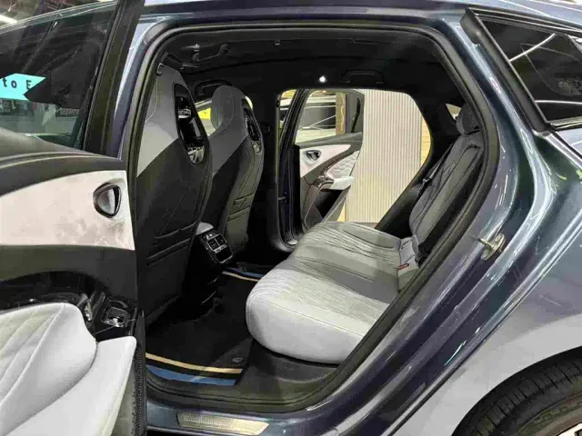 BYD Seal — Фото автомобиля 13
