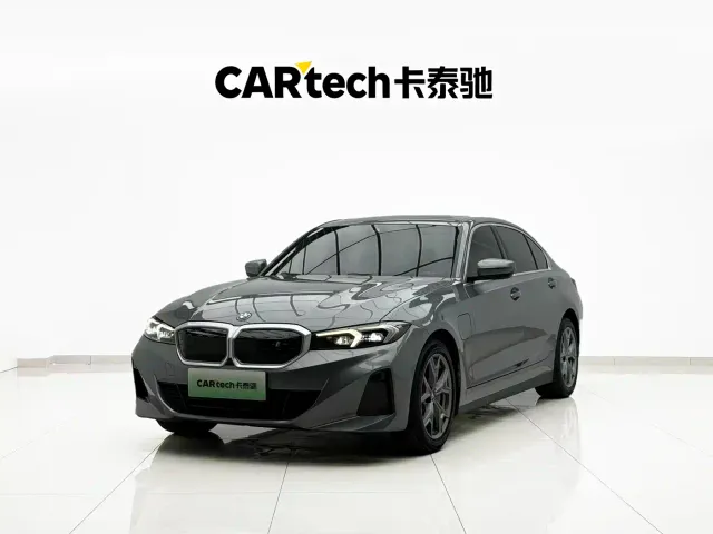 BMW i3 — Фото автомобиля 2