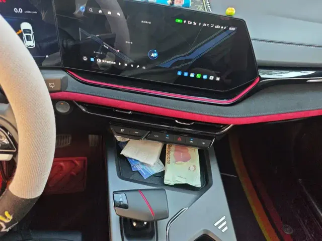 Changan X5 Plus — Фото автомобиля 9