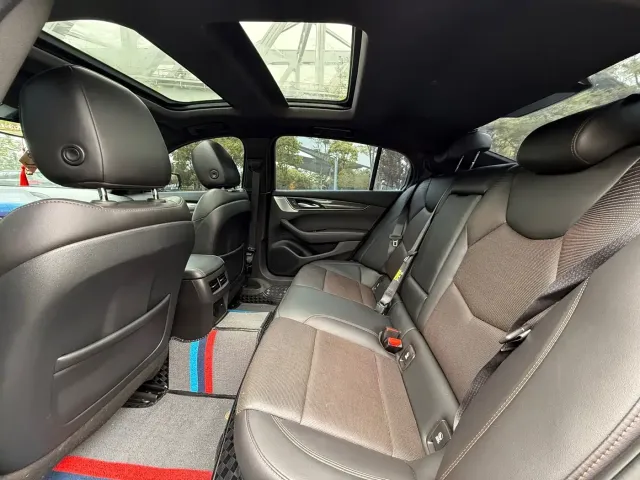 Cadillac CT5 — Фото автомобиля 11