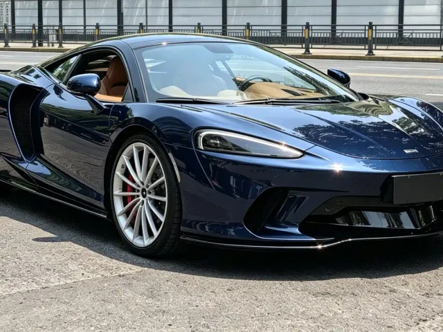 McLaren GT — Фото автомобиля 2