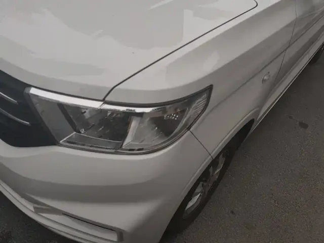 Wuling Hongguang V — Фото автомобиля 5