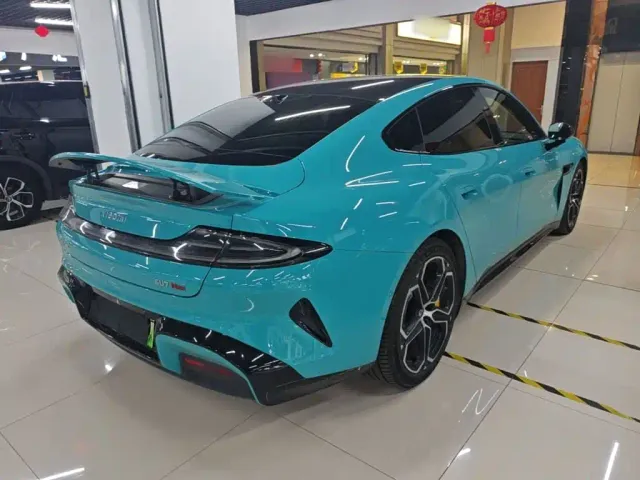 Xiaomi SU7 — Фото автомобиля 6