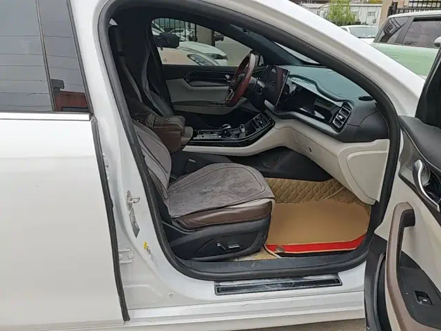 BYD Qin PLUS — Фото автомобиля 24