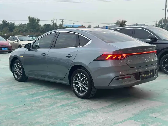 BYD Qin PLUS — Фото автомобиля 4