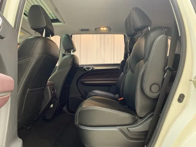 GAC Trumpchi M6 — Фото автомобиля 8