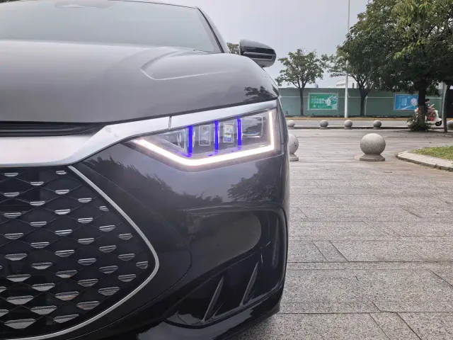 BYD Han — Фото автомобиля 4