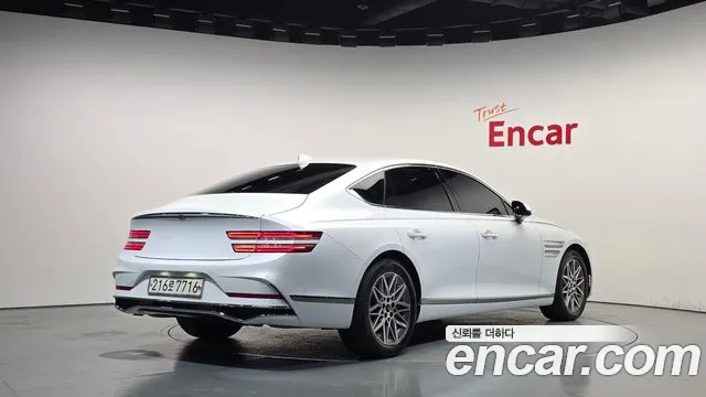 Genesis G80 RG3 — Фото автомобиля 2