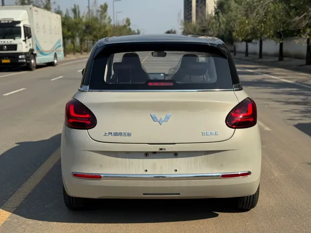 Wuling Bingo — Фото автомобиля 8