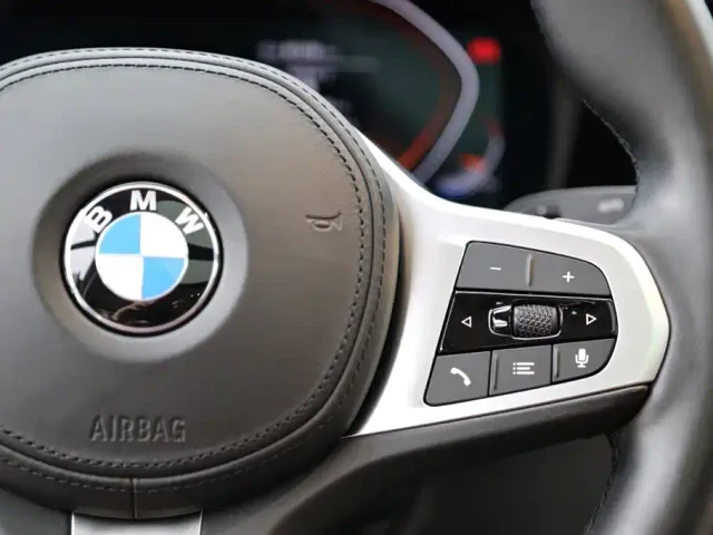 BMW 3 Series — Фото автомобиля 17