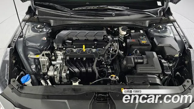 Hyundai Avante CN7 — Фото автомобиля 6