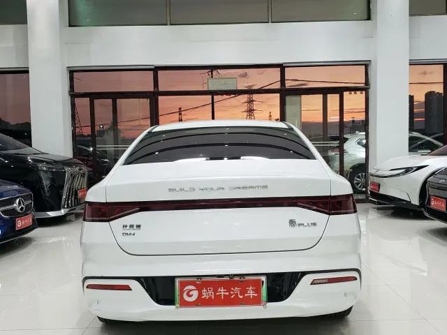 BYD Qin PLUS — Фото автомобиля 10