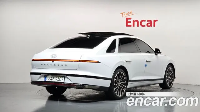 Hyundai Grandeur GN7 — Фото автомобиля 2