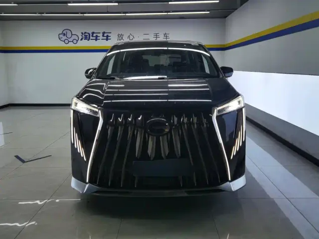 GAC Trumpchi M8 — Фото автомобиля 2