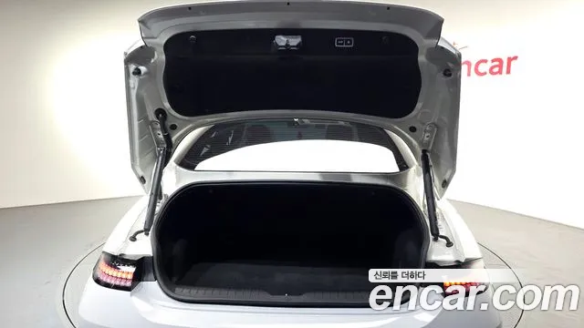 Hyundai Ioniq 6 — Фото автомобиля 25