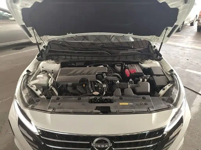 Nissan Teana — Фото автомобиля 15