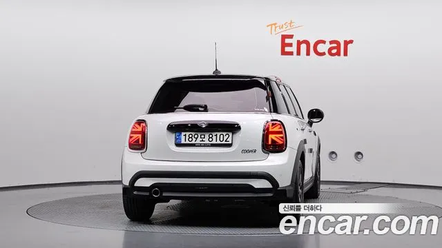 MINI Cooper — Фото автомобиля 4