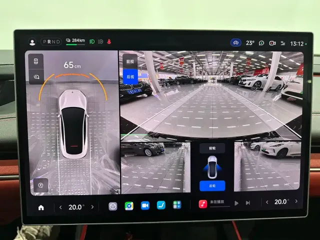Xiaomi SU7 — Фото автомобиля 18