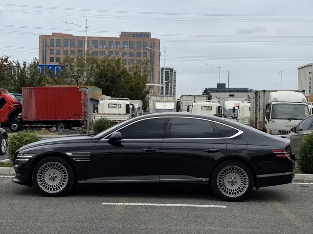 Genesis G80 — Фото автомобиля 5