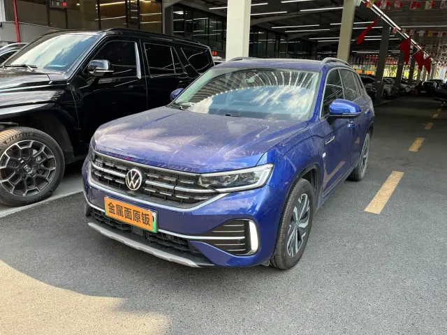 Volkswagen Tayron GTE Plug-in Hybrid — Фото автомобиля 2