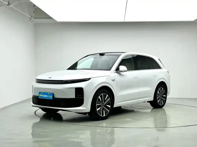 Фотография автомобиля — Li Auto L6