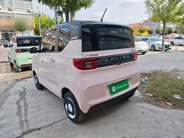 Wuling Hongguang Mini EV — Фото автомобиля 4