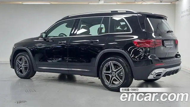 Mercedes-Benz GLB-Class — Фото автомобиля 2