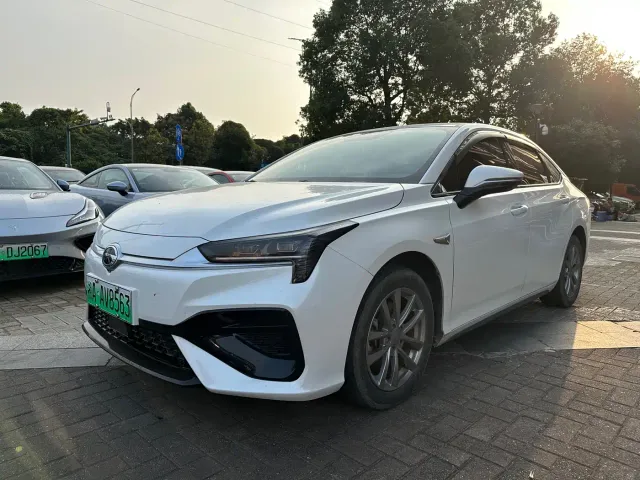 Фотография автомобиля — GAC Aion S