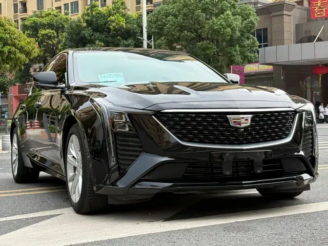 Cadillac CT5 — Фото автомобиля 3