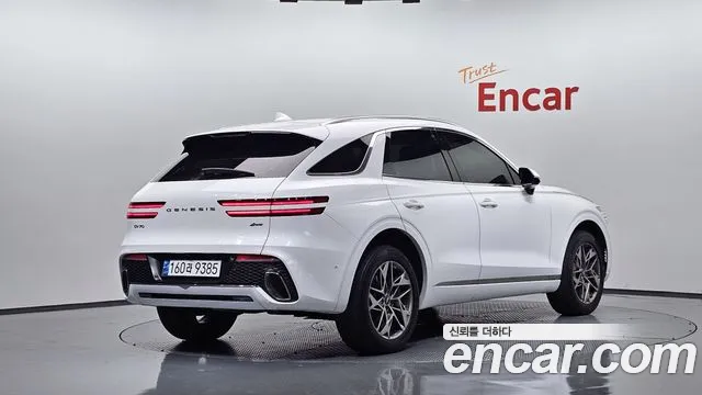 Genesis GV70 2.5T Бензин AWD — Фото автомобиля 2