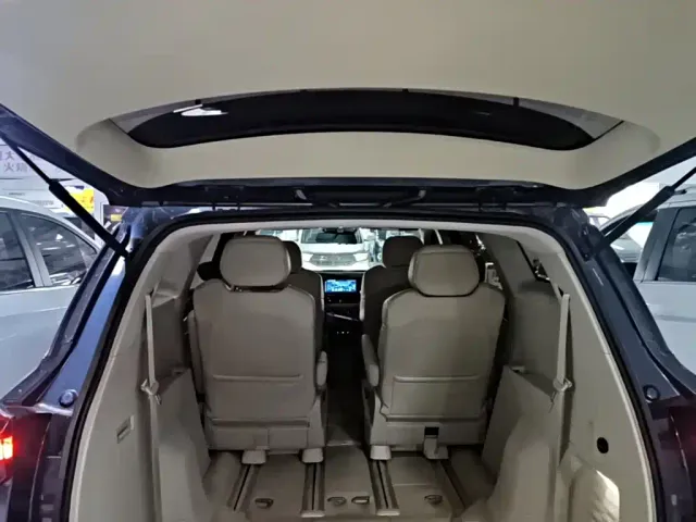 Wuling Victory — Фото автомобиля 18