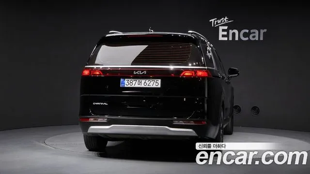 Kia Carnival 4th Gen — Фото автомобиля 4
