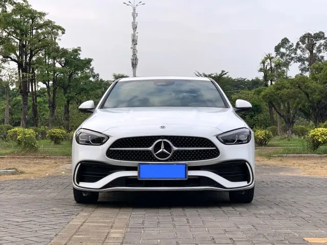 Mercedes-Benz C-Class — Фото автомобиля 2