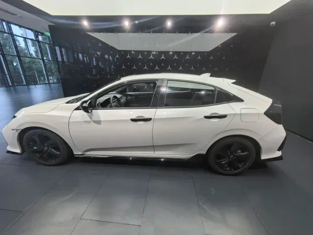 Honda Civic — Фото автомобиля 10