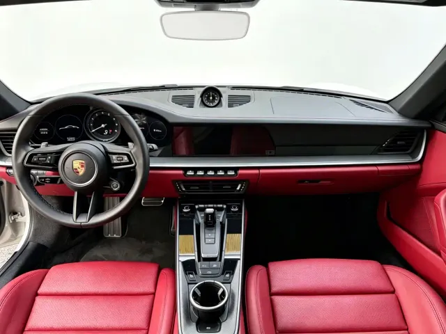Porsche 911 — Фото автомобиля 8