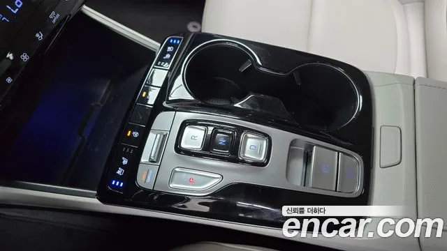 Hyundai Tucson NX4 — Фото автомобиля 12