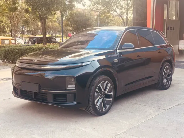Фотография автомобиля — Li Auto L7