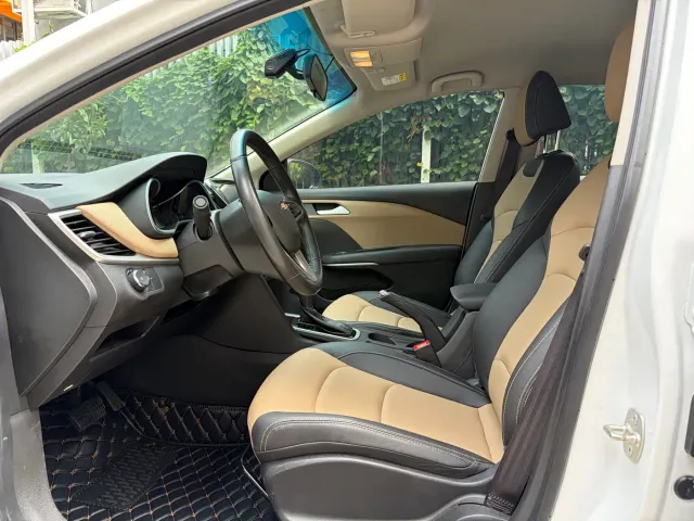 Chevrolet Monza — Фото автомобиля 15