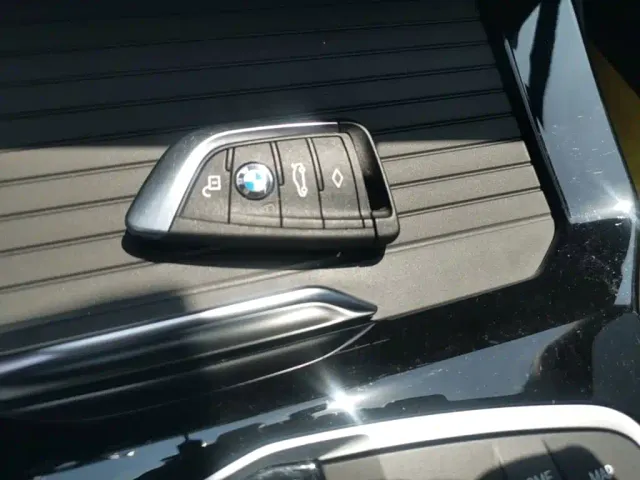 BMW X3 — Фото автомобиля 8