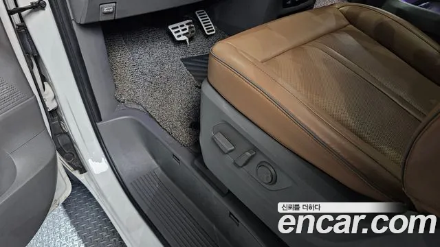 Hyundai Staria — Фото автомобиля 30