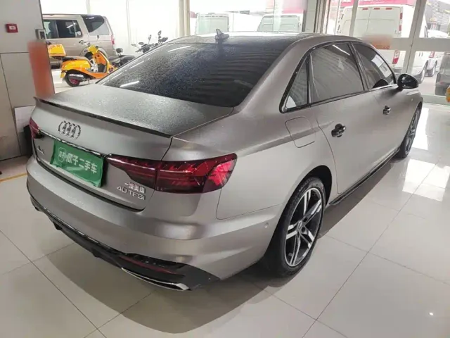 Audi A4L — Фото автомобиля 6
