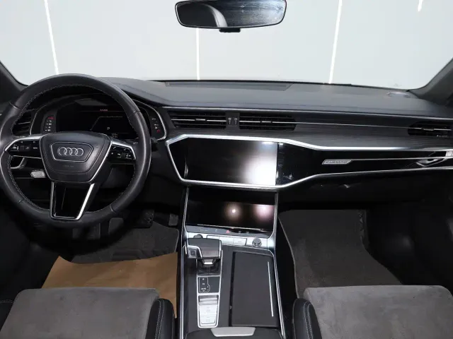 Audi A6L — Фото автомобиля 13